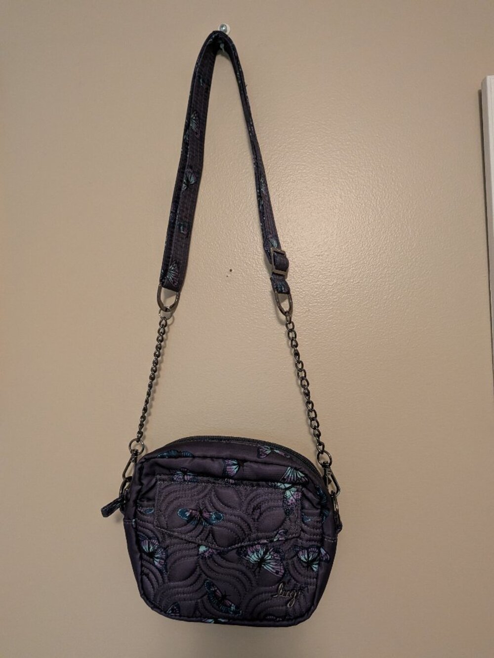 Small Butterfly Lug Swing Purse - Picture 2 of 12